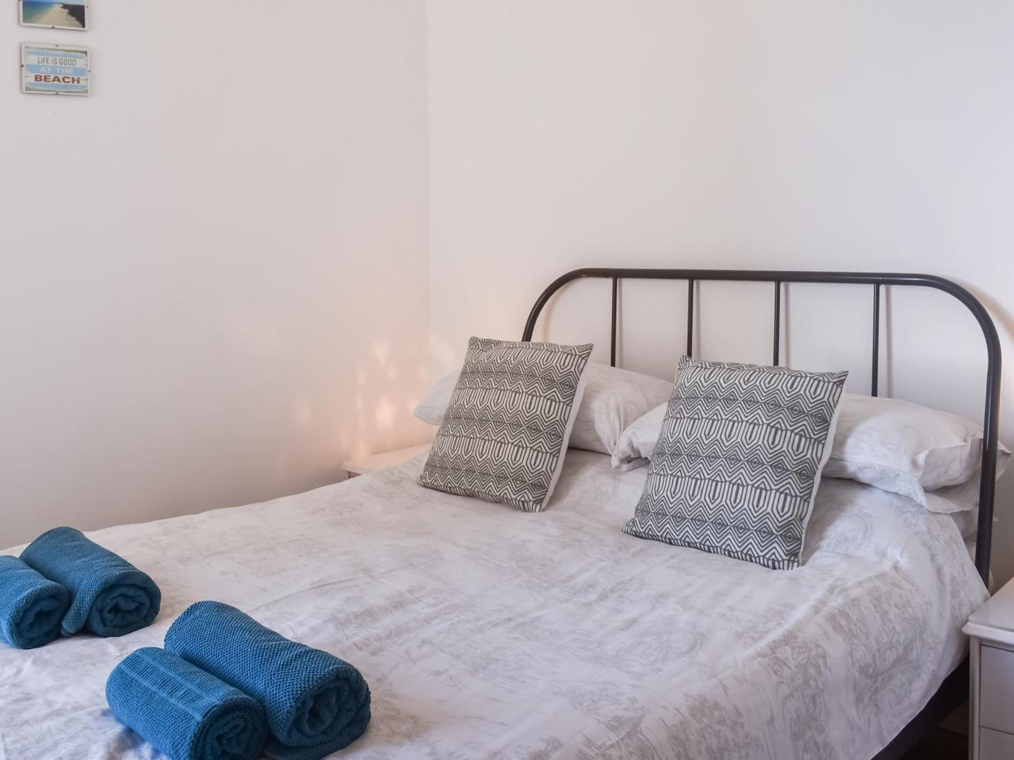Headland Cottages Coverack Luaran gambar