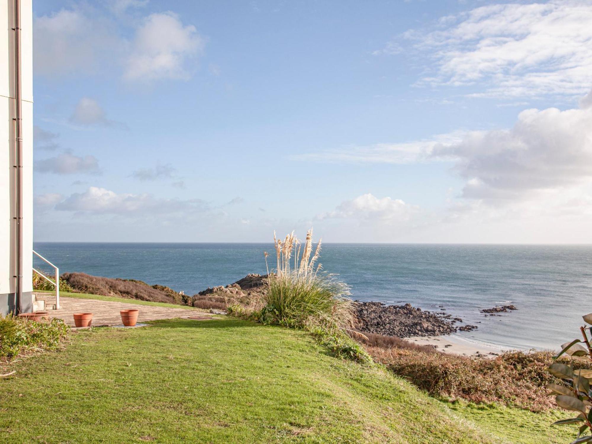 Headland Cottages Coverack Luaran gambar