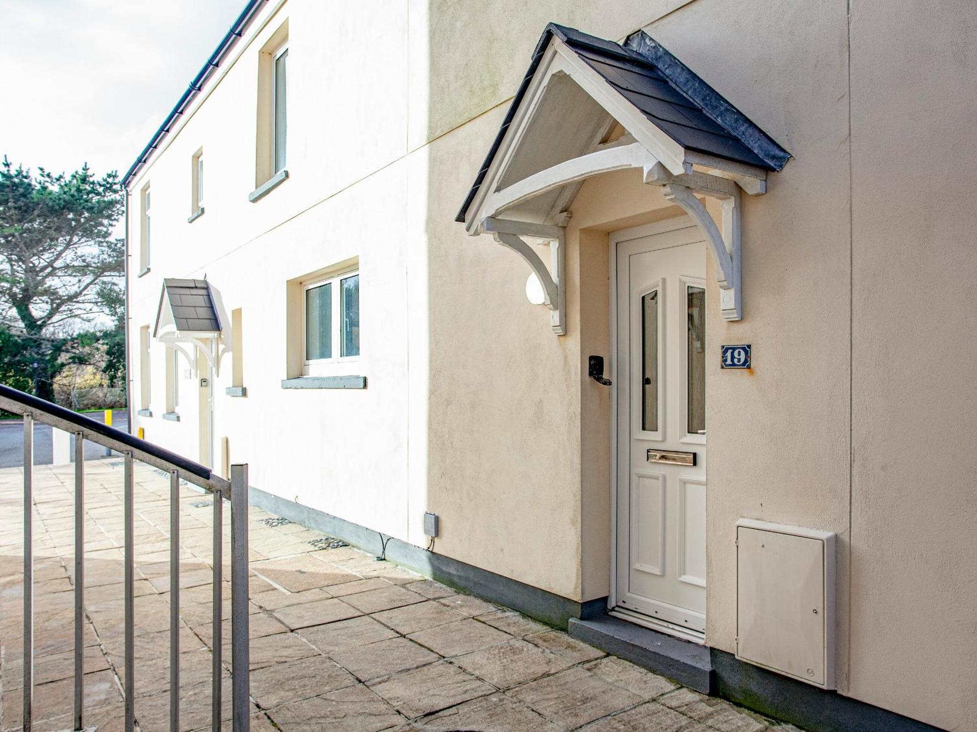 Headland Cottages Coverack Luaran gambar